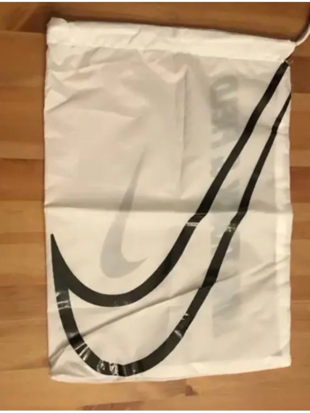Nike Track & Field shoe drawstring bag, black& white,NWT